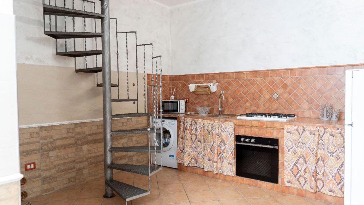238 Holiday House كاتانيا المظهر الخارجي الصورة