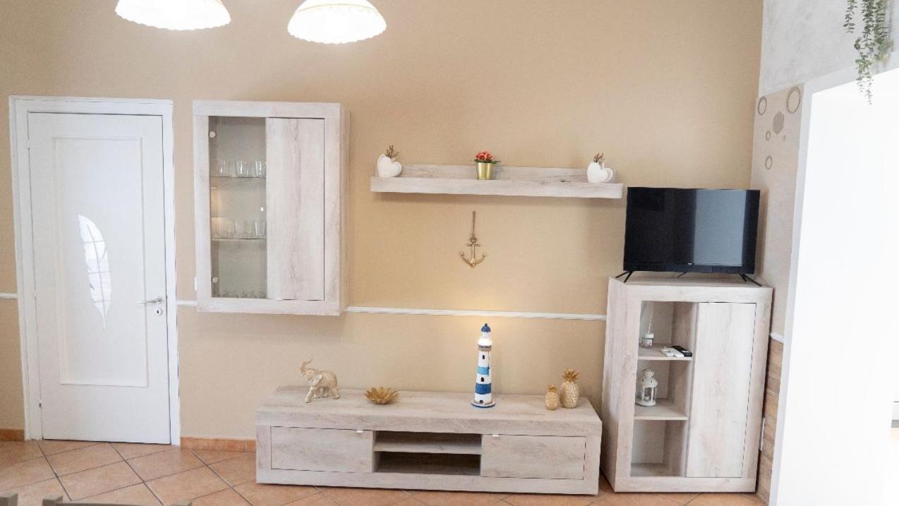 238 Holiday House كاتانيا المظهر الخارجي الصورة